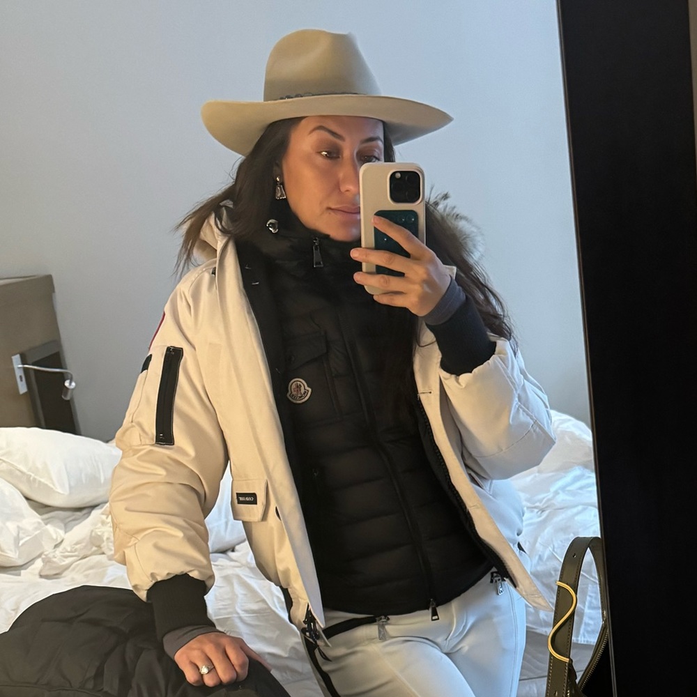 Meet your Posher, Nangel